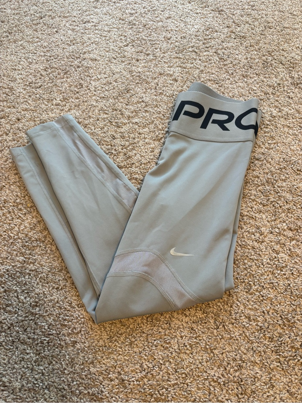 Nike Pro Dri-FIT Women’s Leggings | Medium
